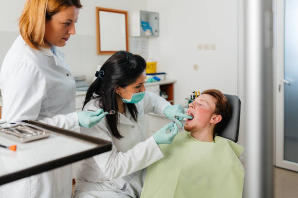 Best Weekend Emergency Dental Services in Charlestown, MD